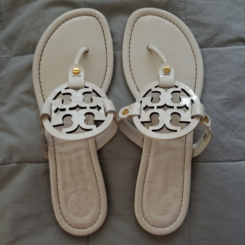 WHITE PATENT LEATHER TORY BURCH MILLER SANDALS